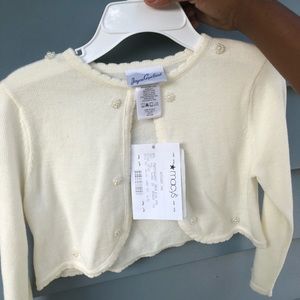 White sweater with flowers